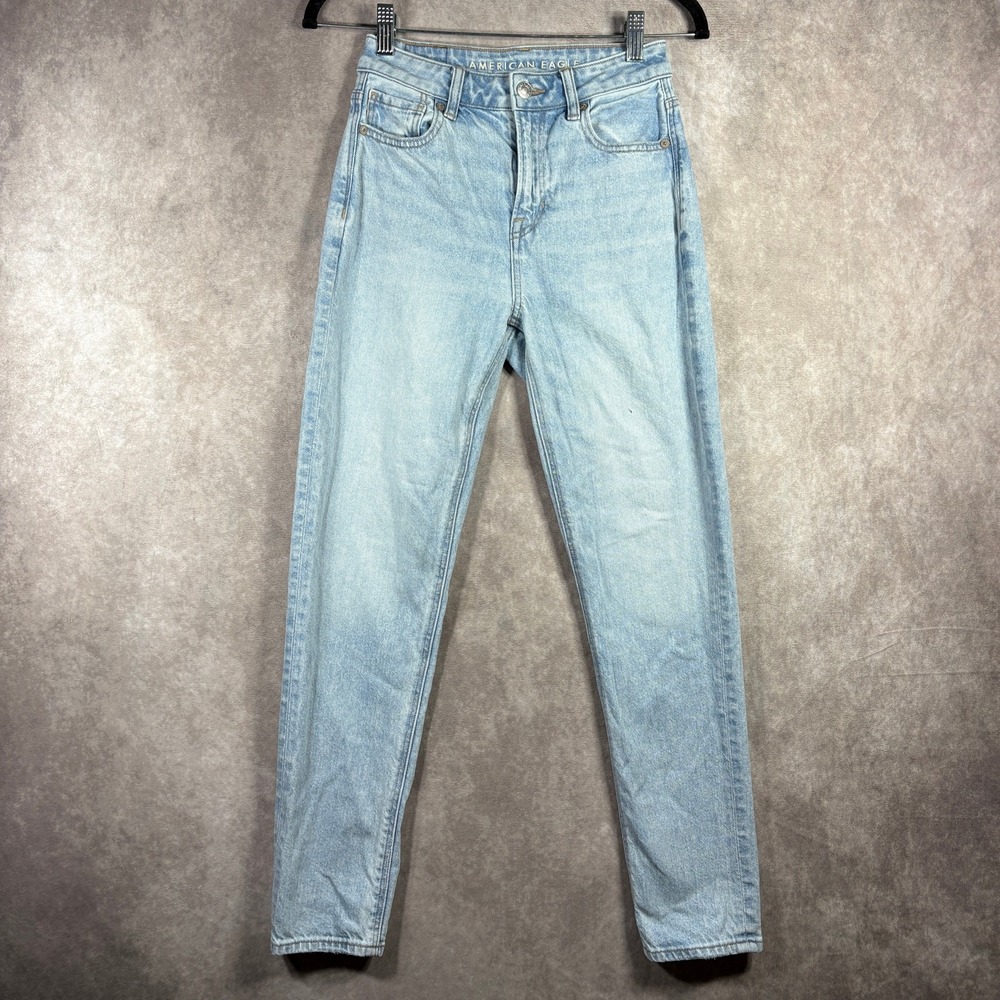 American Eagle Mom Jeans Womens Size 00 Short Blue Light Wash Denim Mid Rise